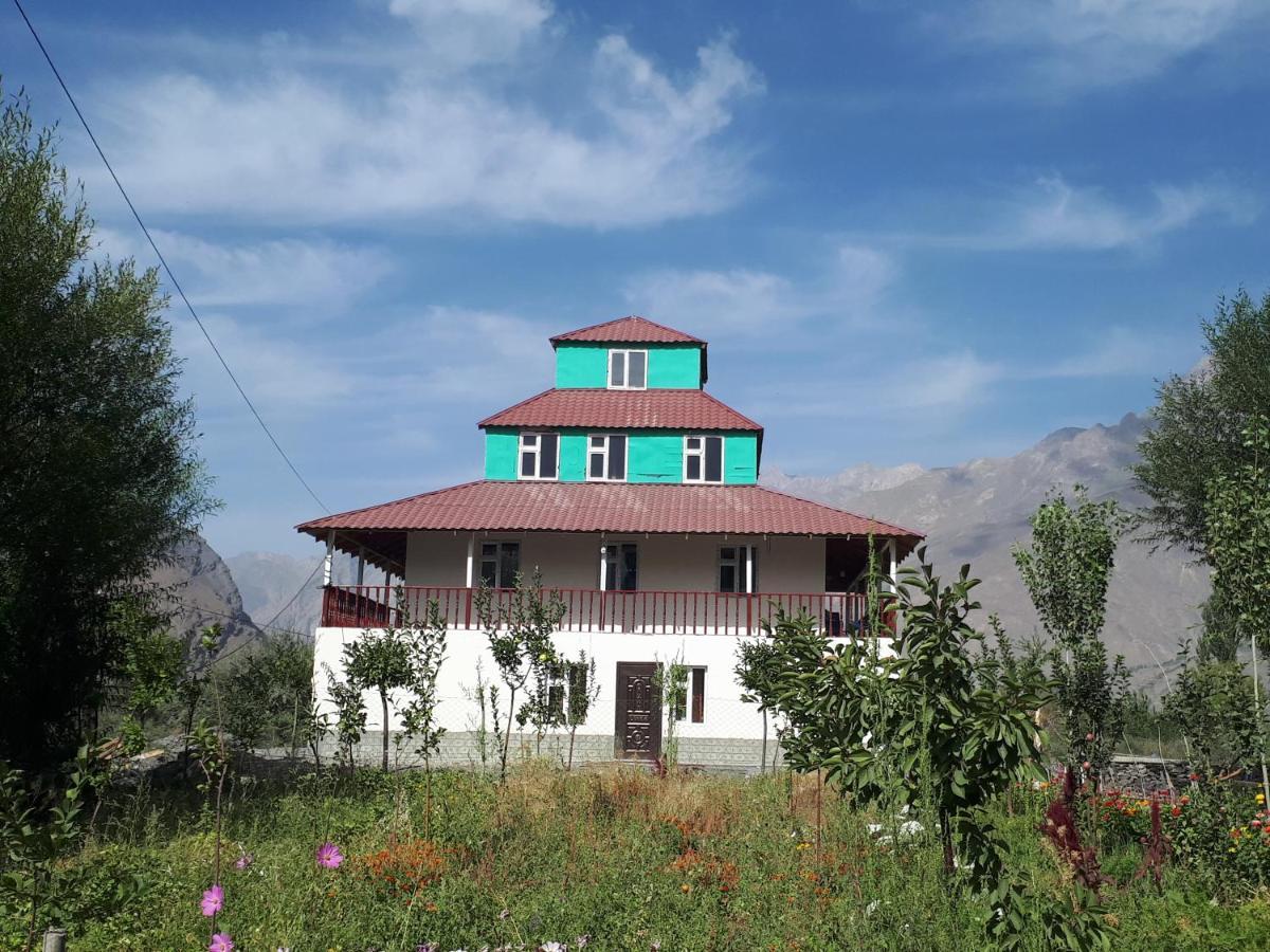 Hostel Muborak Rushan Exteriér fotografie